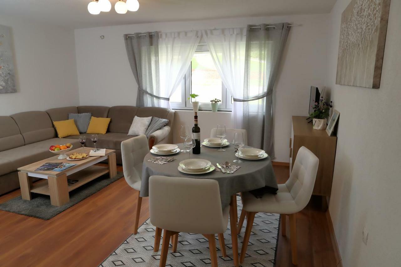 Apartman Sofia Otočac Extérieur photo